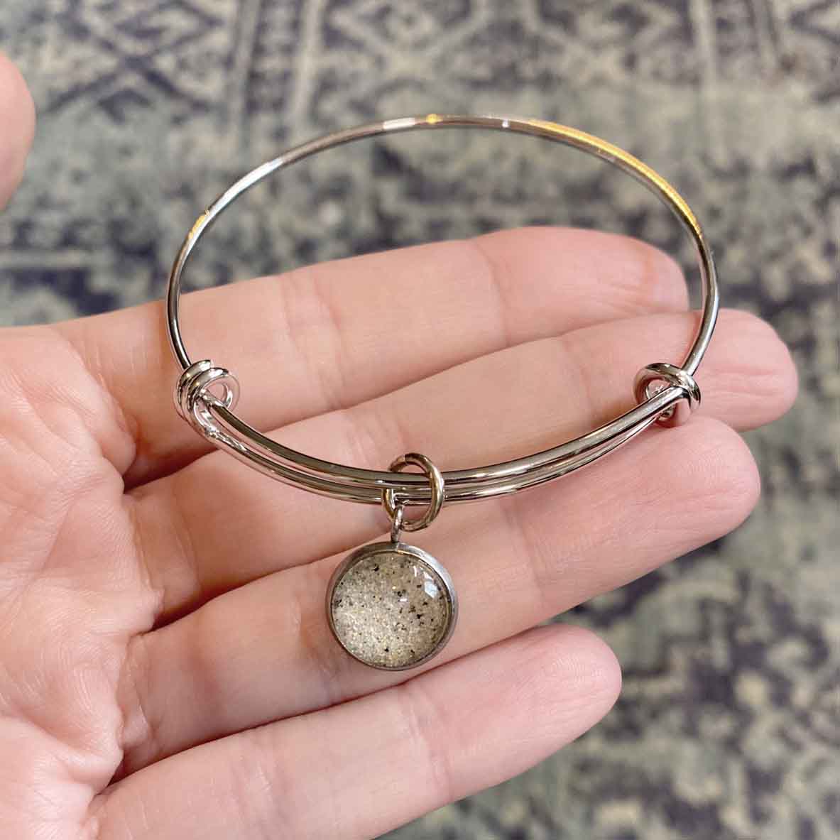 Load image into Gallery viewer, Clinton Beach Connecticut Sand Jewelry Beachdashery® Jewelry
