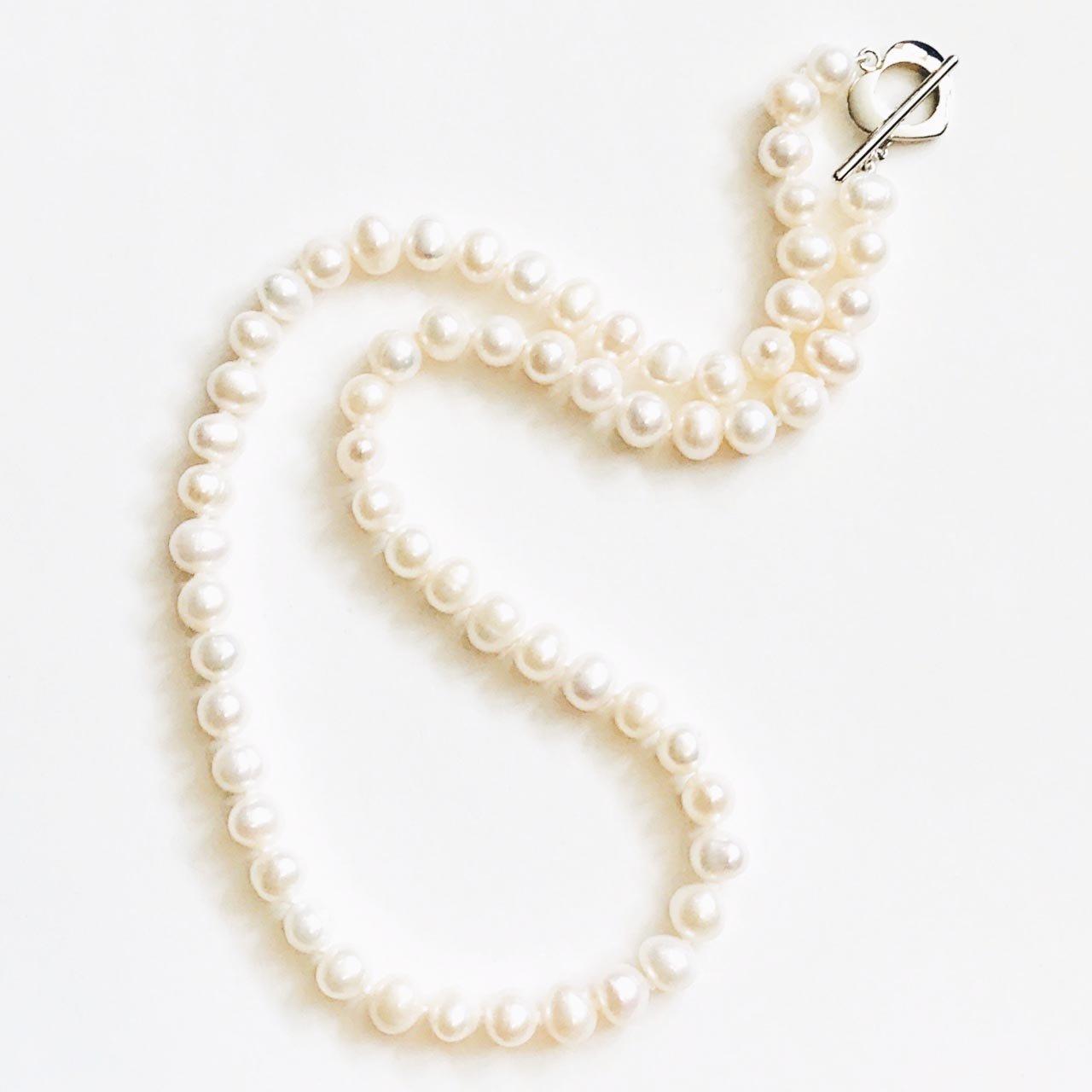 Load image into Gallery viewer, Freshwater Pearl Necklace in Cream Beachdashery® Jewelry
